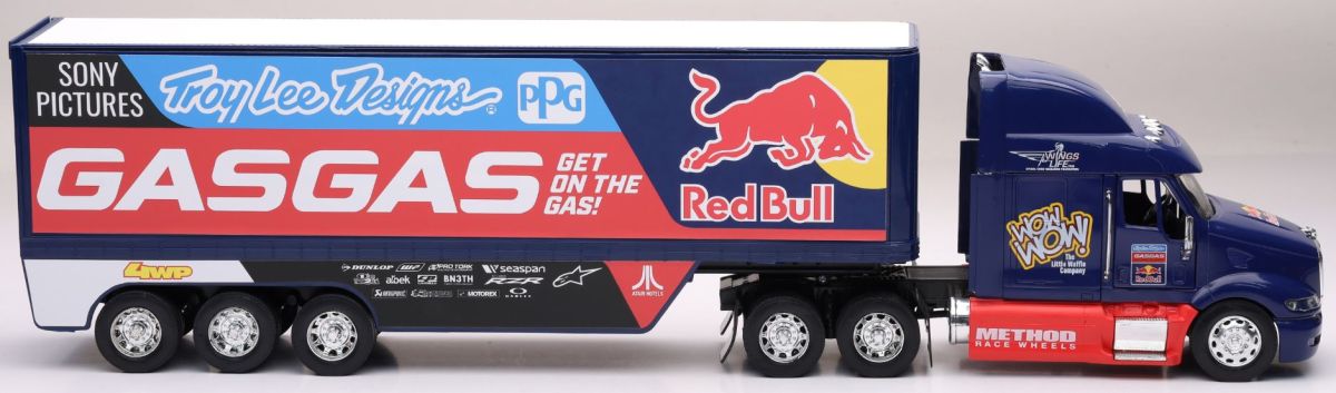 TEAM TRUCK Red Bull GasGas 1:32